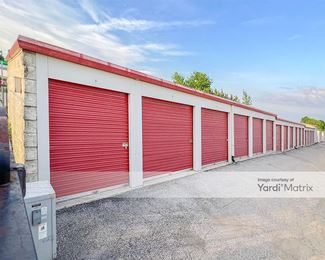 Photo 2 of CubeSmart Self Storage - 15935 South Cedar Road, Homer Glen, IL