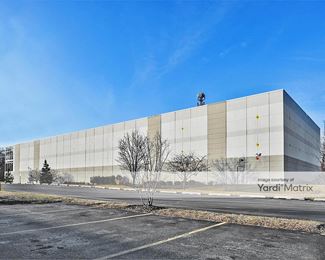 Photo 3 of Safeguard Self Storage - 8131 Lemont Road, Darien, IL
