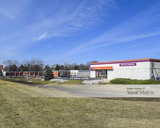 Photo 3 of Public Storage - 1110 East Roosevelt Road, Lombard, IL