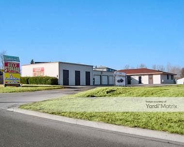 Storage Units for Rent available at 1501 Cedarwood Drive, Crest Hill, IL 60403