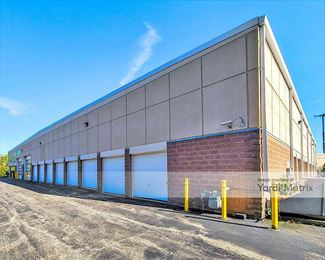 Photo 2 of Extra Space Storage - 1400 South Skokie Hwy, Lake Forest, IL