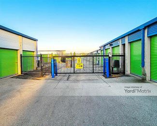 Photo 2 of Extra Space Storage - 1401 North Plum Grove Road, Schaumburg, IL