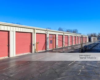 Photo 3 of H-P Storage - 2777 North Delany Road, Waukegan, IL