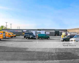 Photo 3 of Store Here Self Storage - 4200 North Richards Street, Milwaukee, WI