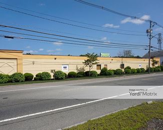 Photo 4 of Extra Space Storage - 1204 Washington Street, Stoughton, MA