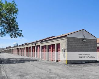 Photo 2 of SmartStop Self Storage - 1302 Marquette Drive, Romeoville , IL