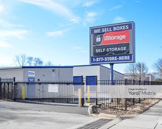 Photo 4 of iStorage - 2775 Bode Road, Hoffman Estates, IL