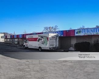 Photo 2 of Globe Enterprises - 5185 Broadway, Gary, IN
