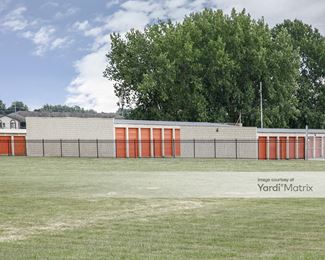 Photo 2 of Barth Storage - 7803 60th Avenue, Kenosha, WI
