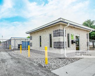 Photo 1 of Extra Space Storage - 6705 Columbia Avenue, Hammond, IN