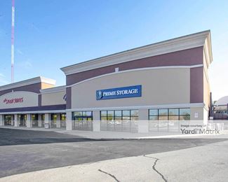 Photo 4 of Prime Storage - 325 East Army Trail Road, Glendale Heights, IL