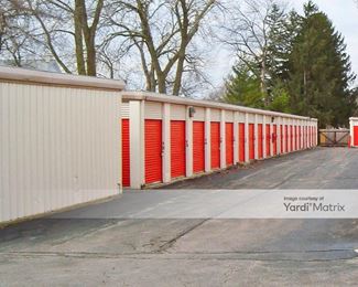 Photo 4 of Public Storage - 1550 Old Church Road, Streamwood, IL