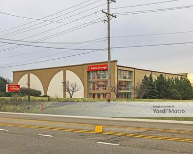 Storage Units for Rent available at 1950 Kelley Court, Libertyville, IL 60048