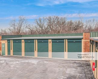 Photo 4 of Extra Space Storage - 1298 Long Lake Drive, Round Lake Beach, IL