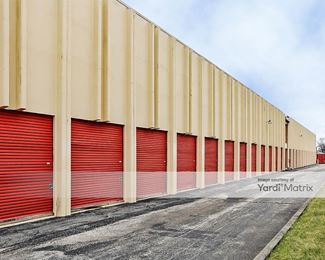 Photo 3 of Noffs Self Storage - 627 South Arthur Avenue, Arlington Heights, IL