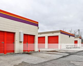 Photo 2 of Public Storage - 945 Rohlwing Road, Rolling Meadows, IL