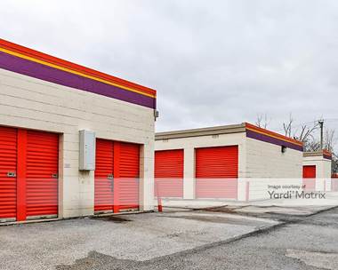 Storage Units for Rent available at 945 Rohlwing Road, Rolling Meadows, IL 60008