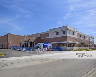 Photo 2 of Lock Up Self Storage, The - 7 Circle Avenue, Bloomingdale, IL