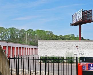 Photo 5 of Public Storage - 55 County Road B East, Little Canada, MN