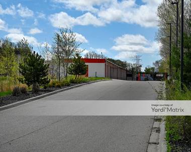 Storage Units for Rent available at 251 5th Street NW, New Brighton, MN 55112