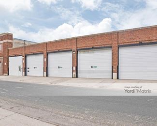 Photo 2 of Extra Space Storage - 1227 East Hennepin Avenue, Minneapolis, MN