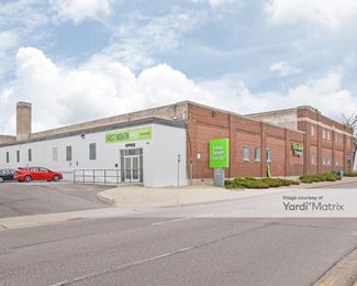 Photo 4 of Extra Space Storage - 1227 East Hennepin Avenue, Minneapolis, MN