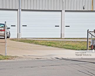 Photo 4 of U-Rent Center - 1025 Herculaneum Industrial Drive, Herculaneum, MO