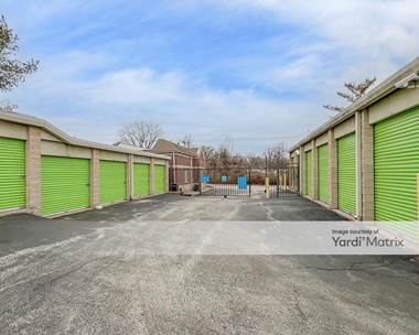 Storage Units for Rent available at 940 Shackelford Road, Florissant, MO 63031
