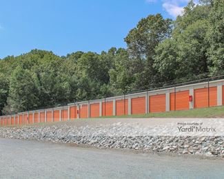 Photo 2 of StorMark Self Storage - 1201 North Fayetteville Street, Asheboro, NC