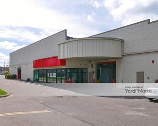 Photo 1 of Public Storage - 4425 West 77th Street, Edina, MN