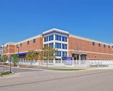 Storage Units for Rent available at 1355 Industrial Blvd NE, Minneapolis, MN 55413