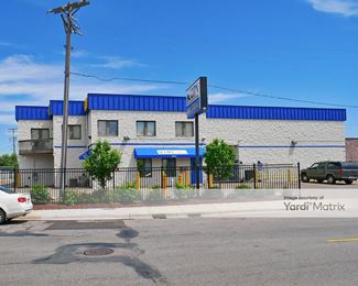 Photo 2 of Acorn Mini Storage - 4652 Lyndale Avenue North, Minneapolis, MN