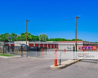 Photo 3 of Public Storage - 415 Marie Avenue East, West St Paul, MN