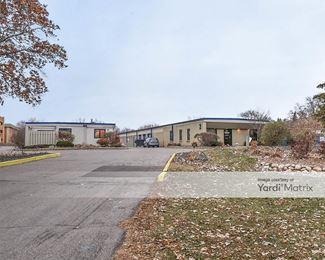 Photo 1 of iStorage - 5605 Cedar Lake Road South, St. Louis Park, MN