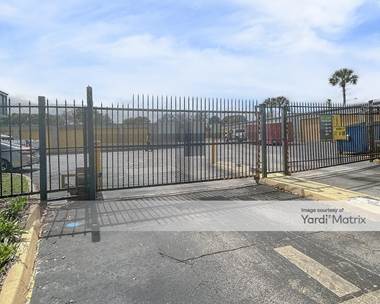 Storage Units for Rent available at 10300 NW 55th Street, Sunrise, FL 33351