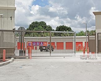 Photo 5 of Public Storage - 9495 Sheridan Street, Hollywood, FL