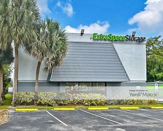 Photo 6 of Extra Space Storage - 5370 South University Drive, Davie, FL