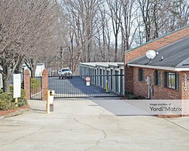 Storage Units for Rent available at 3910 Battleground Avenue, Greensboro, NC 27410