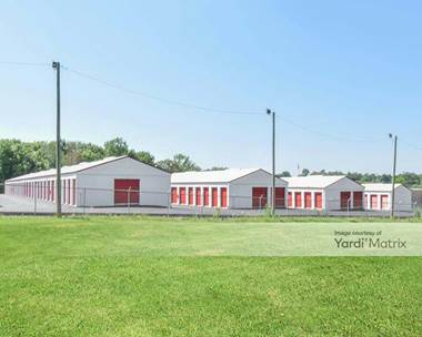 Storage Units for Rent available at 2104 Old Greenbrier Pike, Greenbrier, TN 37073