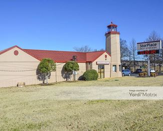 Photo 2 of StorPlace Self Storage - 2360 Gallatin Pike North, Madison, TN