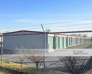 Storage Units for Rent available at 1020 Four Walls Way, Portland, TN 37148