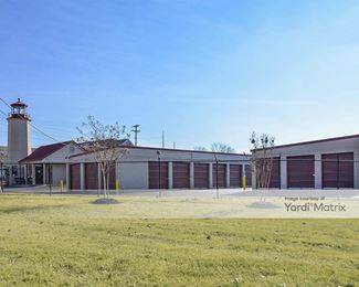 Photo 2 of StorPlace Self Storage - 3986 Central Pike, Hermitage, TN