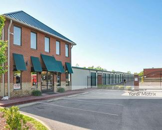 Photo 2 of iStorage - 166 Belinda Pkwy, Mt. Juliet, TN