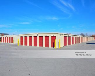 Photo 3 of StorPlace Self Storage - 1720 Veterans Pkwy, Murfreesboro, TN