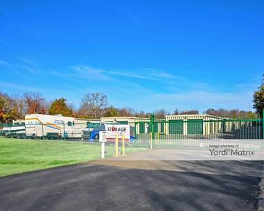 Storage Units for Rent available at 2876 Old Fort Pkwy, Murfreesboro, TN 37128