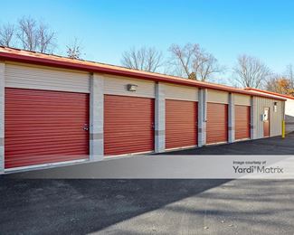 Photo 4 of StorPlace Self Storage - 2615 South Rutherford Blvd, Murfreesboro, TN