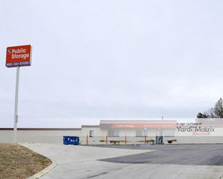 Photo 3 of Public Storage - 424 Metroplex Drive, Nashville, TN