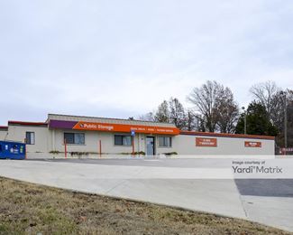 Photo 4 of Public Storage - 424 Metroplex Drive, Nashville, TN