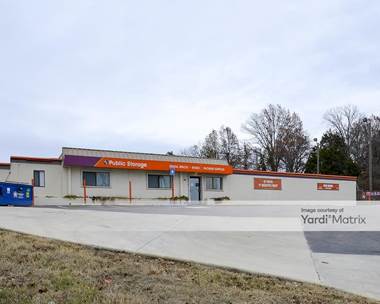 Storage Units for Rent available at 424 Metroplex Drive, Nashville, TN 37211