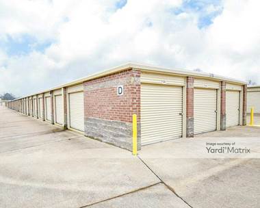 Storage Units for Rent available at 121 Business Park Drive, White House, TN 37188